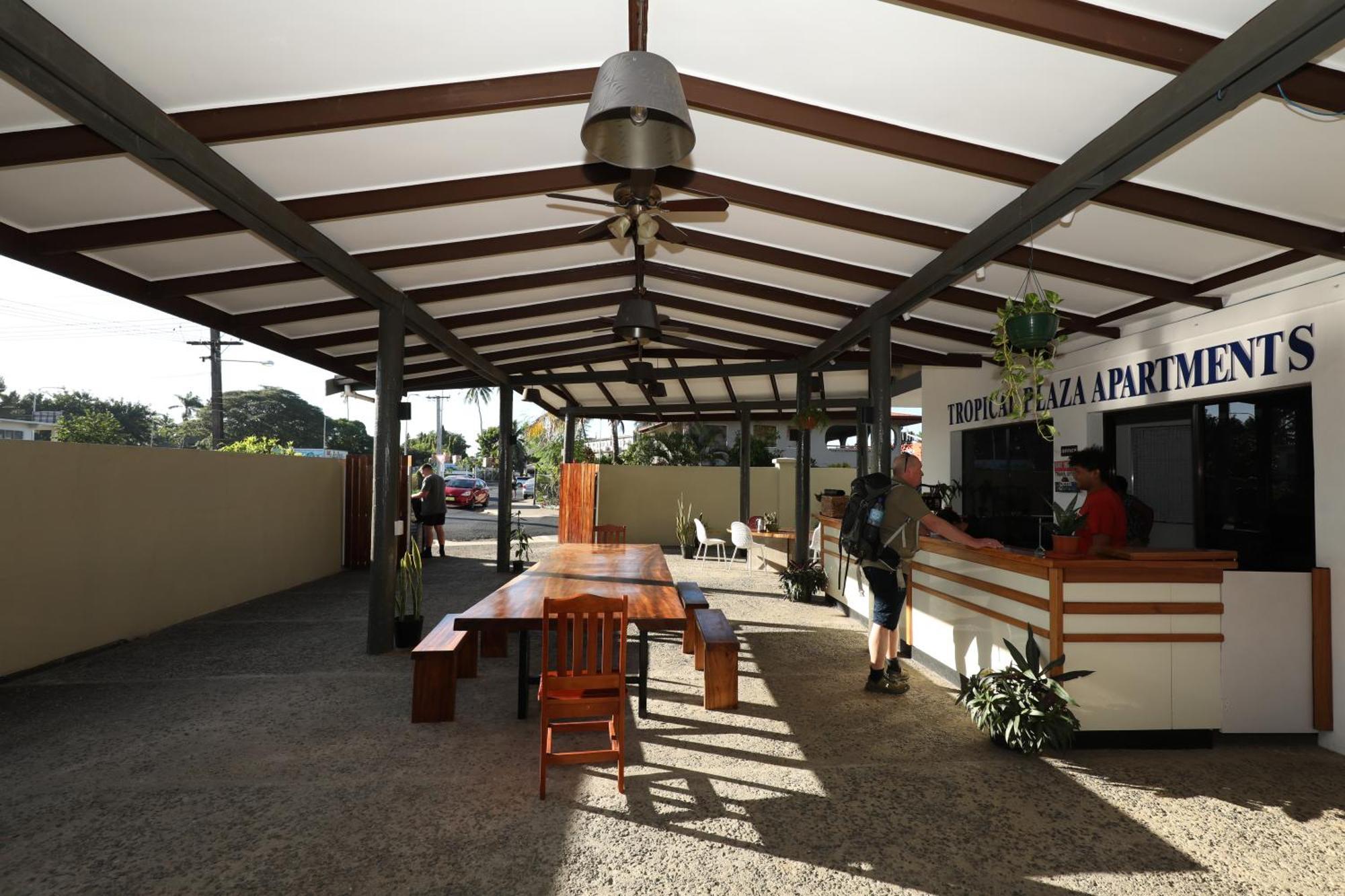 Tropical Plaza Apt Нанди Экстерьер фото